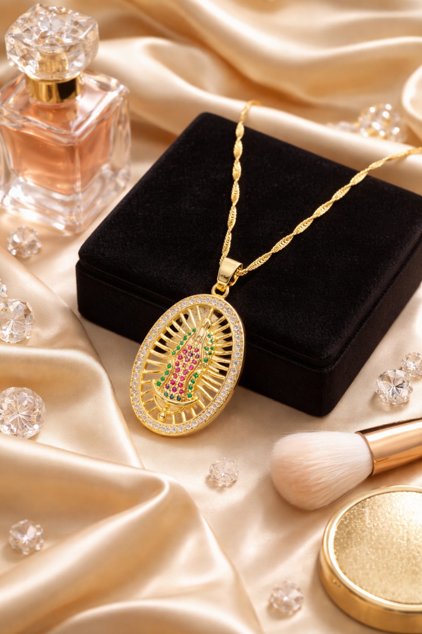 CADENA Y DIJE VIRGEN GUADALUPE GEMAS